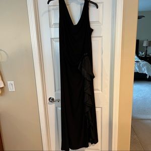 Stunning and flattering Betsy & Adam Evening Gown. Worn 2x. Size 18W